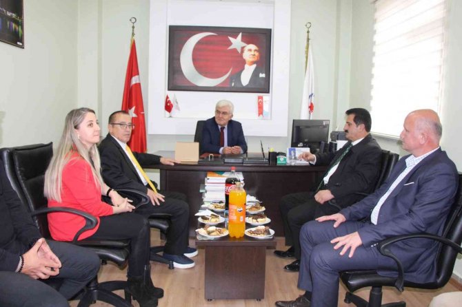 Omü’de Bilgisayar Laboratuvarı Bağışlarla Yenileniyor