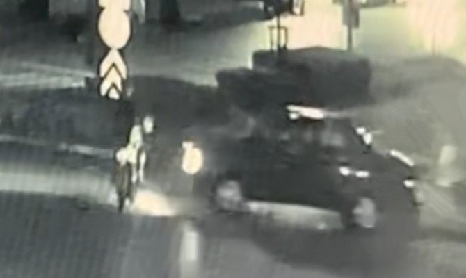 Otomobilin Motosiklete Çarptığı An Kamerada