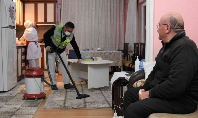 İ̇htiyaç Sahibi 50 Bin 600 Vatandaşa Ulaşıldı