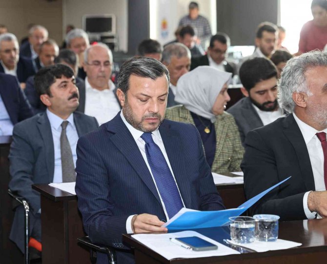 Başkan Kocaispir: “Yüreğir Artık Geleceğe Umutla Bakıyor”