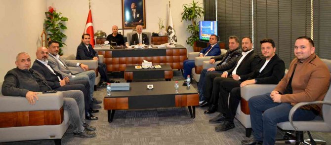 Akamder, Sektör Sorunlarını Görüştü