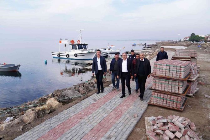 Altınova Yeni Sahil Bandıyla Cazibe Merkezi Oluyor