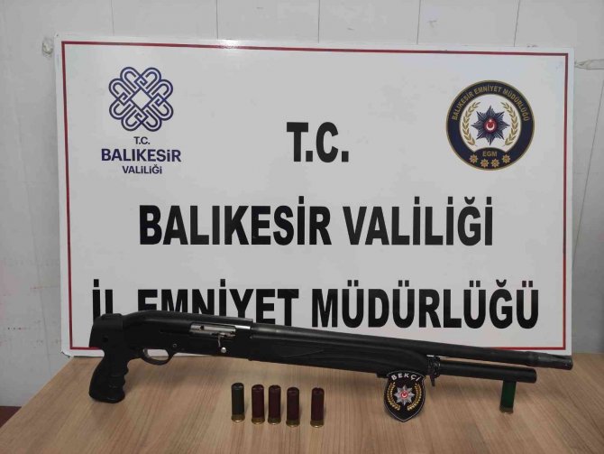 Balıkesir’de Polis Ve Jandarmadan ’Huzur’ Operasyonu