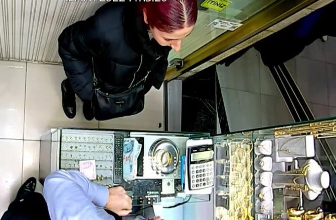 Sahte Bilezik Satarak Sırra Kadem Bastı, Tekrar Gelince Yakalandı