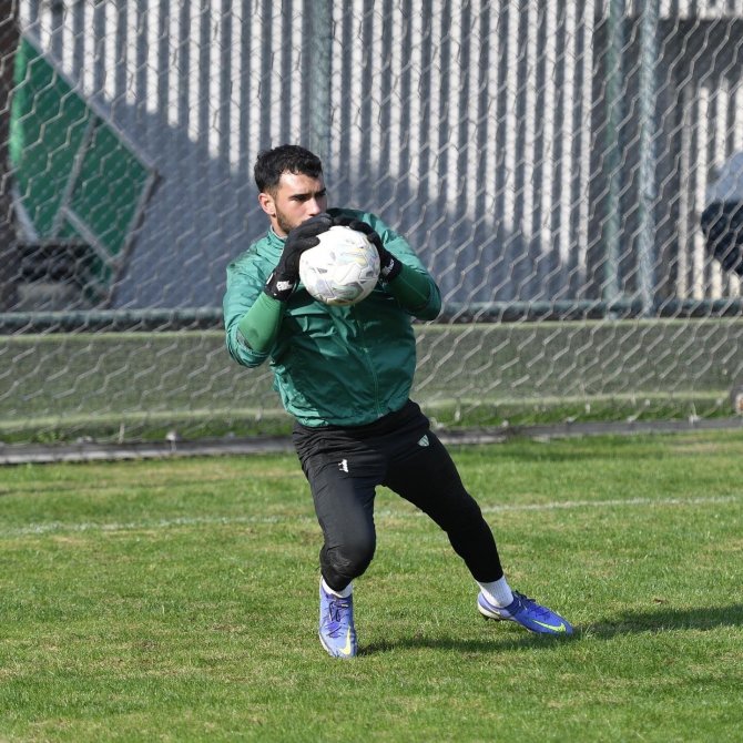 Bursaspor Dar Alanda Çift Kale Maç Yaptı