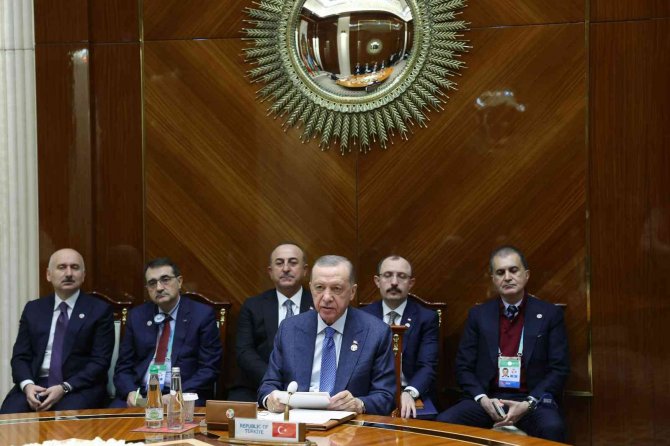 Cumhurbaşkanı Erdoğan: “Türkmen Doğalgazının Batı Pazarlarına Nakline Yönelik Çalışmalara Artık Başlamamız Gerekiyor”