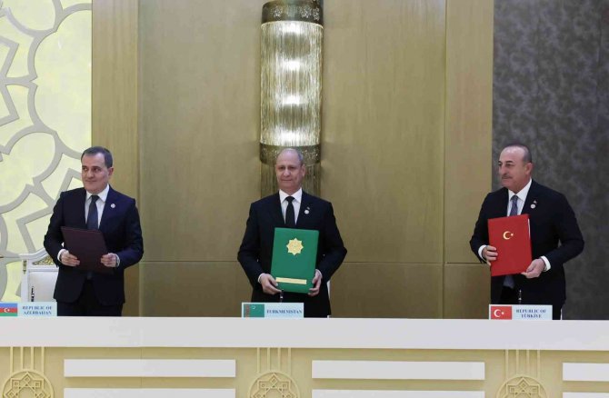 Türkiye, Türkmenistan Ve Azerbaycan Arasında 5 Anlaşma İmzalandı