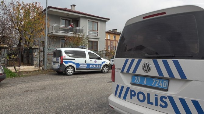Edebiyat Öğretmeninin Sır Ölümü