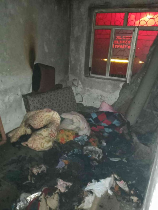 Elazığ’da Ev Yangını