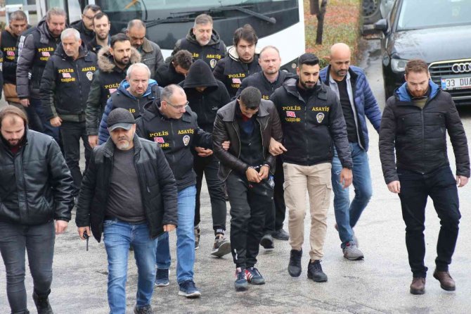 Güvercin Çalmak İçin Girdiği Evin Sahibi Öldürmüştü, Tutuklandı