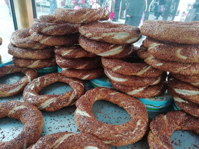 Simit Fiyatlarına Zam Gelmesi Bekleniyor