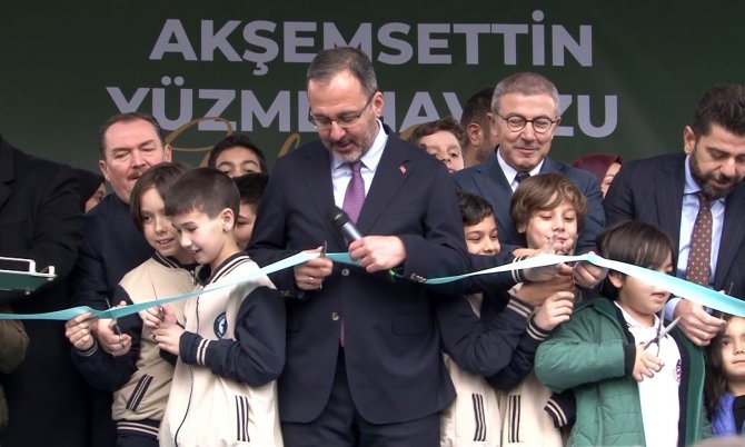 Eyüpsultan’da Akşemsettin Ve Topçular Yüzme Havuzları Açıldı