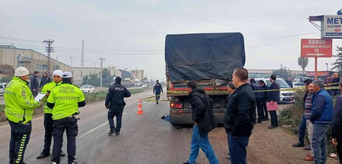 Tırın Altında Kalan Motosiklet Sürücüsü Hayatını Kaybetti