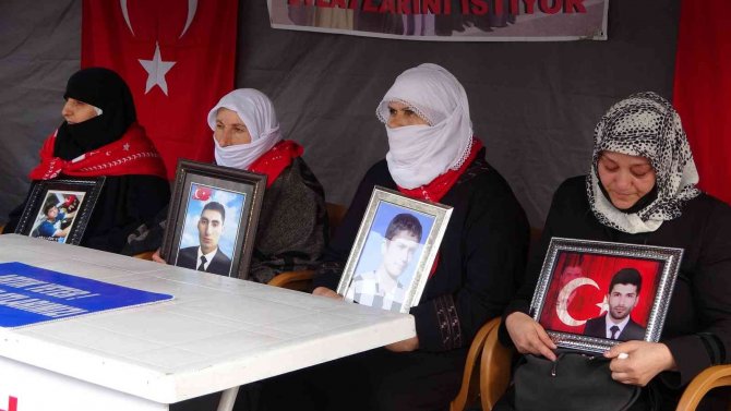 Muş’ta Evlat Nöbeti Tutan Ailelerin Sayısı 43’e Yükseldi
