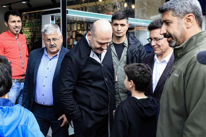 Bakan Soylu’nun Ziyaret Ettiği Sel Mağduru Esnaf: "Bu Kadar Hızlı Müdahaleyi Yemin Ederim Görmedim"