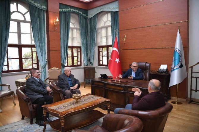 Büyükşehir Ve Hayırsever İş Birliği İle Eğitime Bir Destek Daha