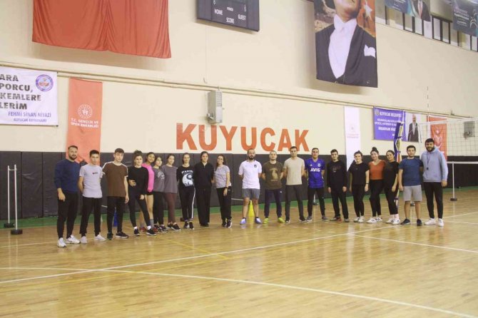 Kuyucak’ta Kurslar Devam Ediyor