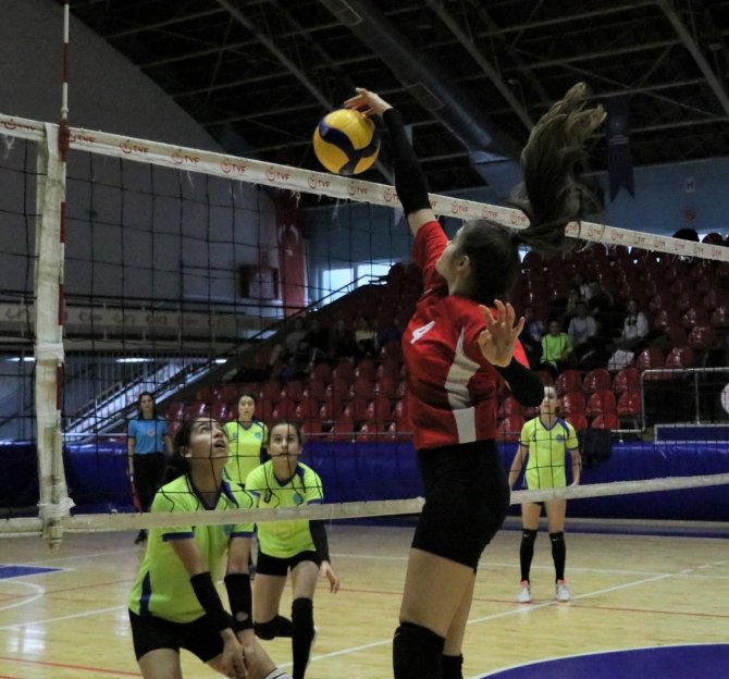 Filenin Yıldızları İl Birinciliği İçin Ter Döktü