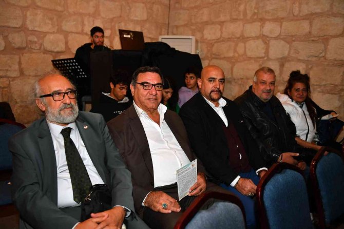 "Ben Mimar Sinan" Oyunu Basın Mensupları İçin Sahnelendi