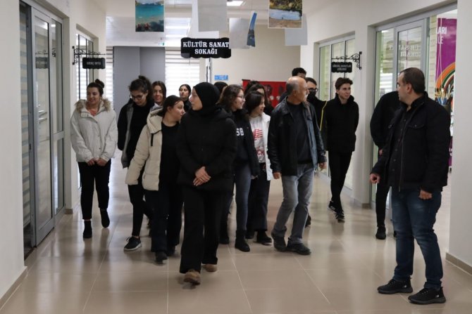 Muğla Gsb Yurtları Lise Son Sınıf Öğrencilerini Davet Ederek Ağırlıyor