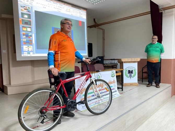 Muğla’da Okullarda Bisiklet Eğitimleri Veriliyor