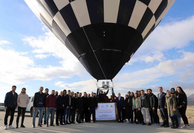 Neü, Konya’da Balon Turizmini Başlatmak İçin Çalışmalarını Sürdürüyor