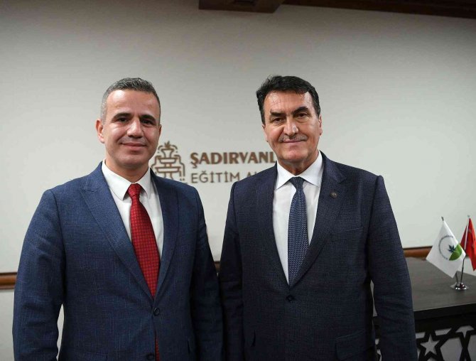 Prof. Dr. Pirinççi: “Dünyada Sistem Ve Lider Eksikliği Yaşanıyor”