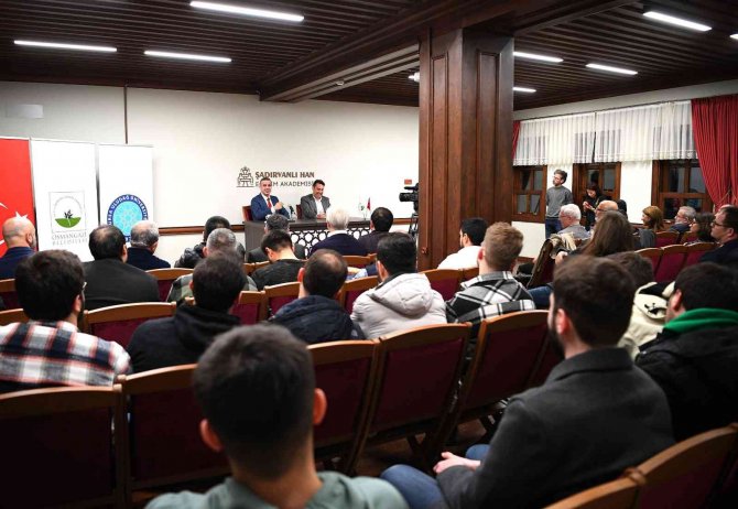 Prof. Dr. Pirinççi: “Dünyada Sistem Ve Lider Eksikliği Yaşanıyor”