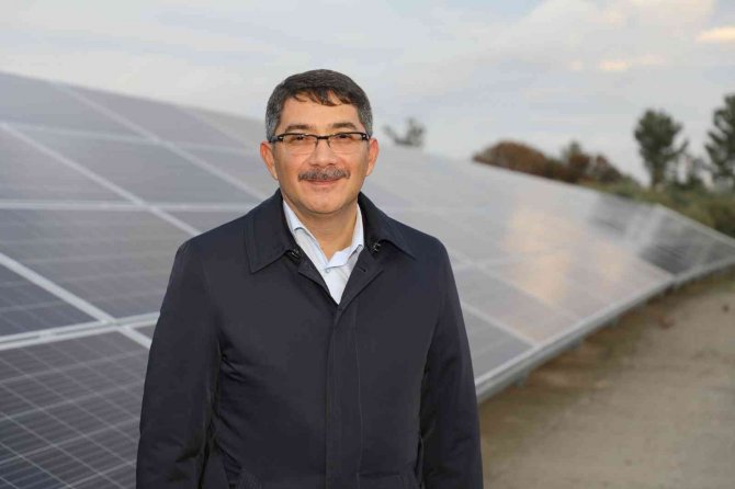 Şehzadeler Belediyesi Tükettiği Elektriği Güneşten Üretiyor