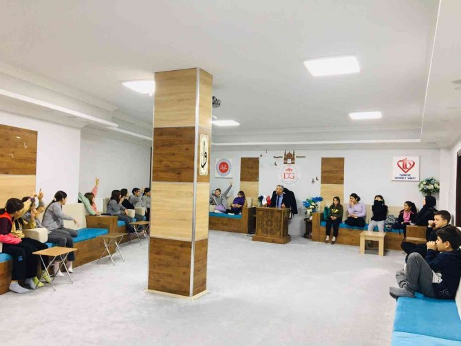 Simav’da Ortaokul Öğrencilerine Çedes Programı