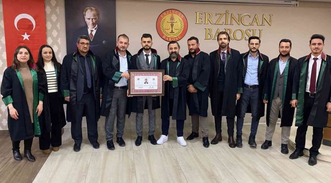 Stajyer Avukatlar Ruhsatnamelerini Aldılar