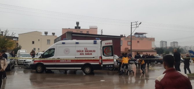 Kozan’da Silahlı Çatışma: İ̇ki Kardeş Hayatını Kaybetti