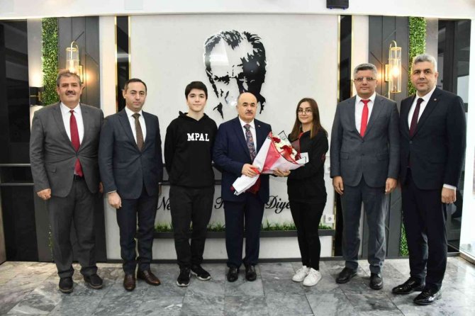 Vali Dağlı: “Kudüs’ün Barış Ve Huzura Kavuşması İçin Gündemde Tutulması Gerekir”