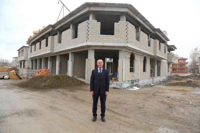 Tuşba Belediyesinin ‘Bedesten Çarşısı’ Hızla Yükseliyor