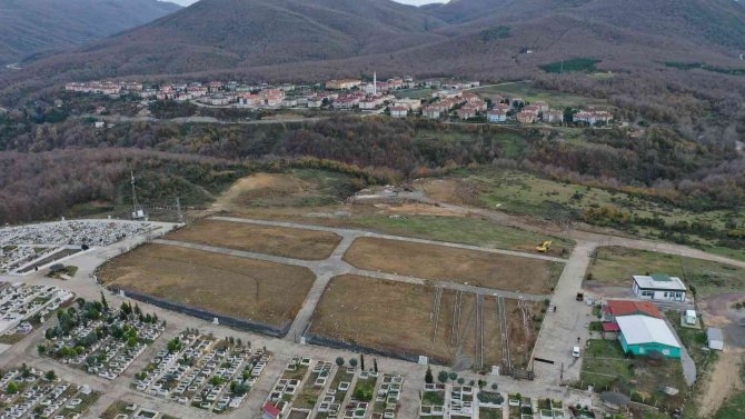 Paşakent Mezarlığı 25 Yıllık İhtiyacı Karşılayacak