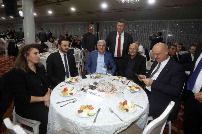 Başkan Yaşar, Bahadın Dayanışma Gecesi’ne Katıldı