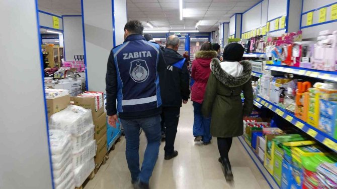 Yüksekova’da Sıkı Denetim