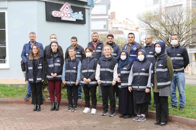 Atakum Belediyesi ’Evde Destek’le Dayanışmayı Büyütüyor