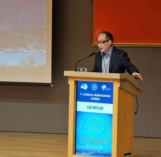 5’inci Klinik Nörobilim Kursu’nda Derin Beyin Stimülasyonu Ele Alındı