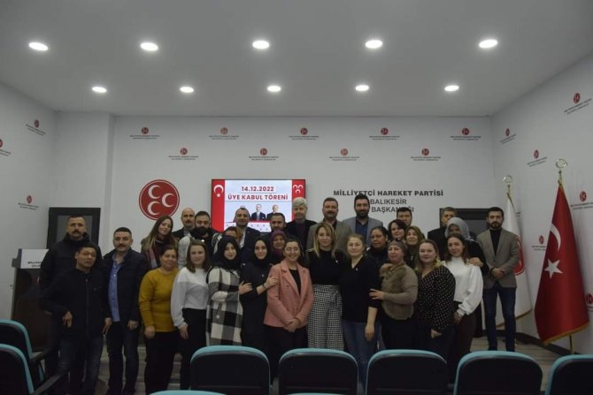 Balıkesir Mhp’ye Katılımlar Hızla Sürüyor