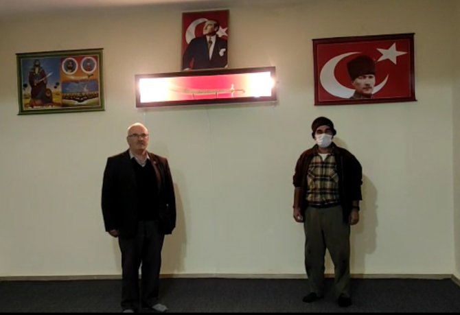 Bayramiç’te Cem Evine Zülfikar Kılıcı Hediye Edildi