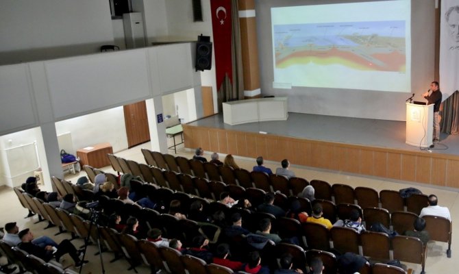 Çakü’de Çankırı’daki Fay Hatları Ele Alındı