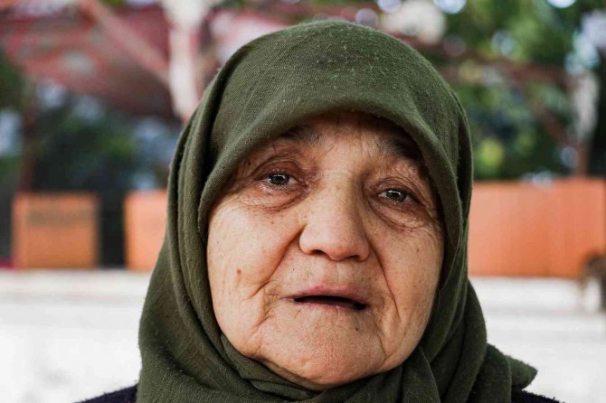 Cumhurbaşkanı Erdoğan İle Telefonda Görüştürülen Zülfiye Teyze Erdoğan’ı Evinde Ağırlamak İstiyor