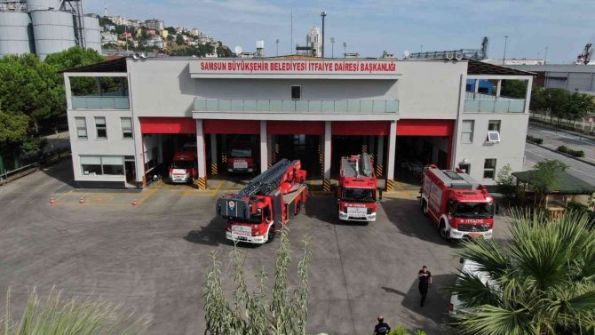 6 Bin 860 Olaya Müdahale Etti, 1005 Vatandaşı Ve 1119 Hayvanı Kurtardı