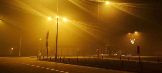 Iğdır’da Sis Nedeniyle Görüş Mesafesi Düştü