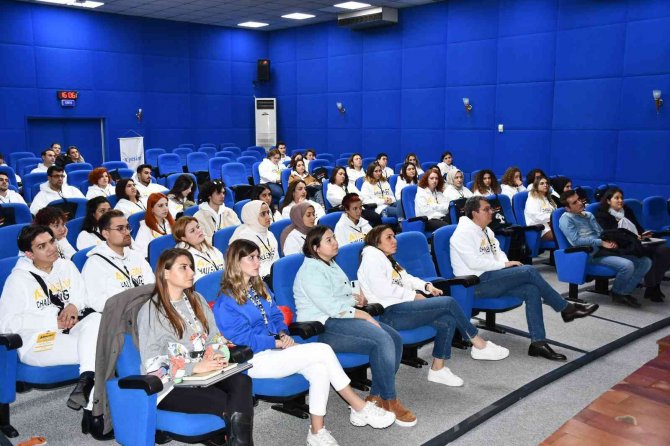 Geleceğin Tasarımcı Ve Mühendislerinden Yeşim’e Ziyaret