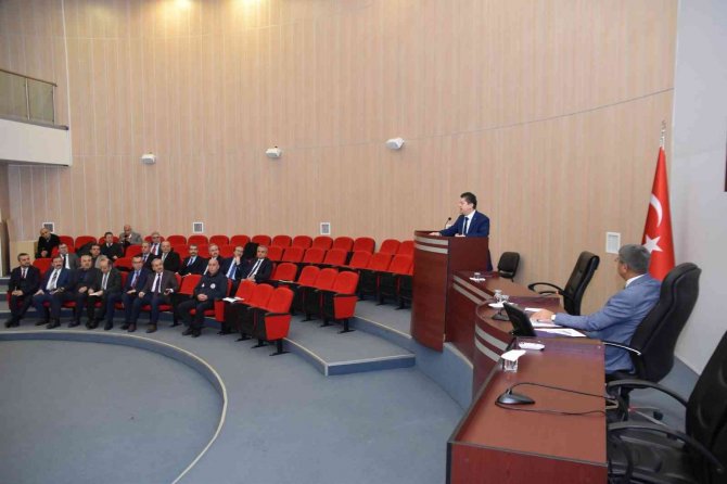 İ̇l İ̇dare Şube Müdürleri Toplantısı Yapıldı