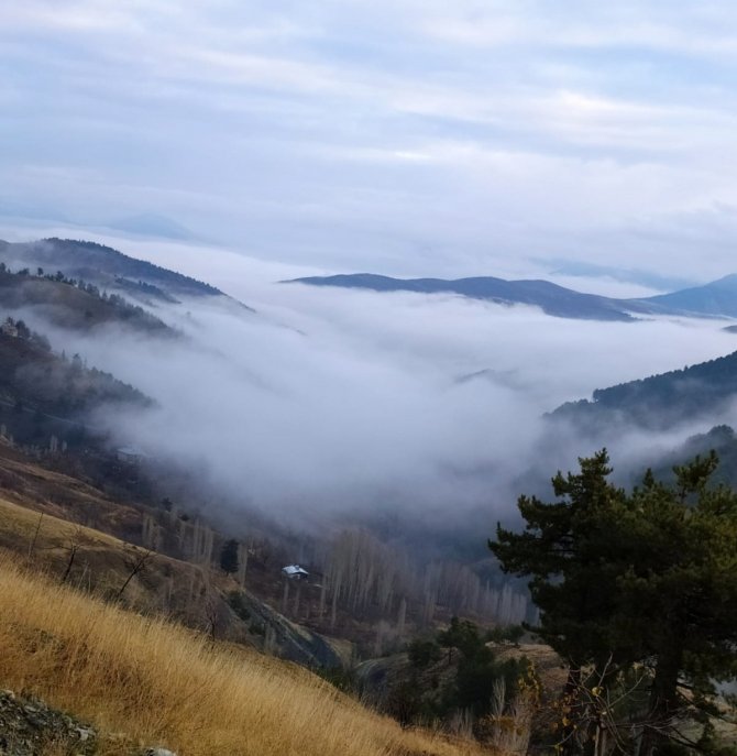 Sis Bulutları Görsel Şölen Oluşturdu
