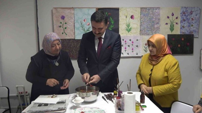 Aile Destek Merkezleri Kadınların Gelir Kapısı Oldu: Mesleki Eğitim Alıp, Ekonomik Kazanç Sağlıyorlar