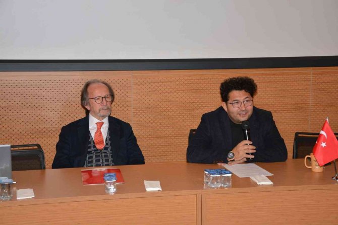 Tüdam’da “Yaşayan İ̇znik Çinileri Ve Sanat Kültürü” Konuşuldu